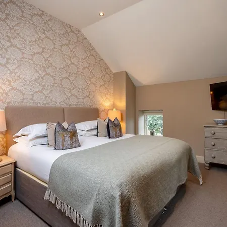 Georgia * Richmond (North Yorkshire)